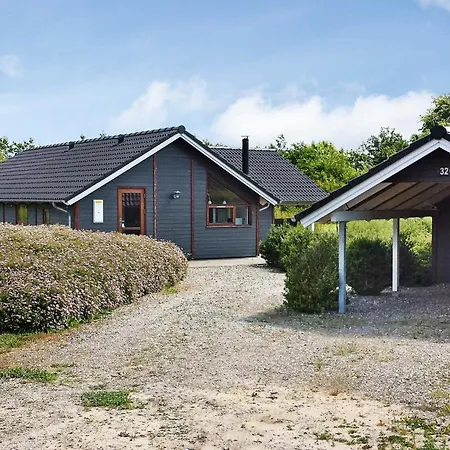 6 Person Holiday In