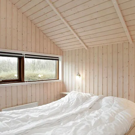 Дом отдыха 6 Person Holiday In *